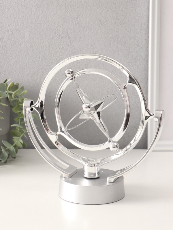 Маятник пластик Маятник пластик "Остроконечная звезда" серебро, от USB, от 4AA 10,8х23,5х24 см