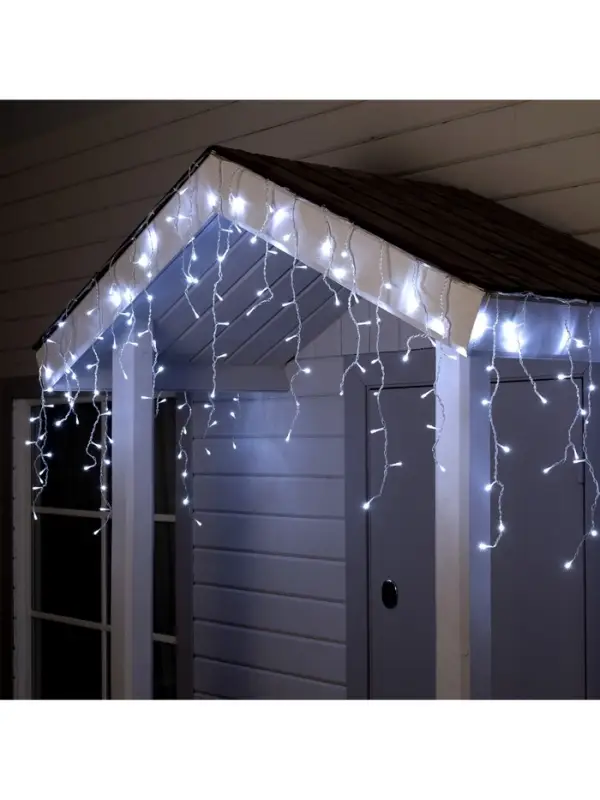 Гирлянда &laquo;Бахрома&raquo; 4&times;0.6 м, IP44, прозрачная нить, 180 LED, свечение белое, 8 режимов, 220 В