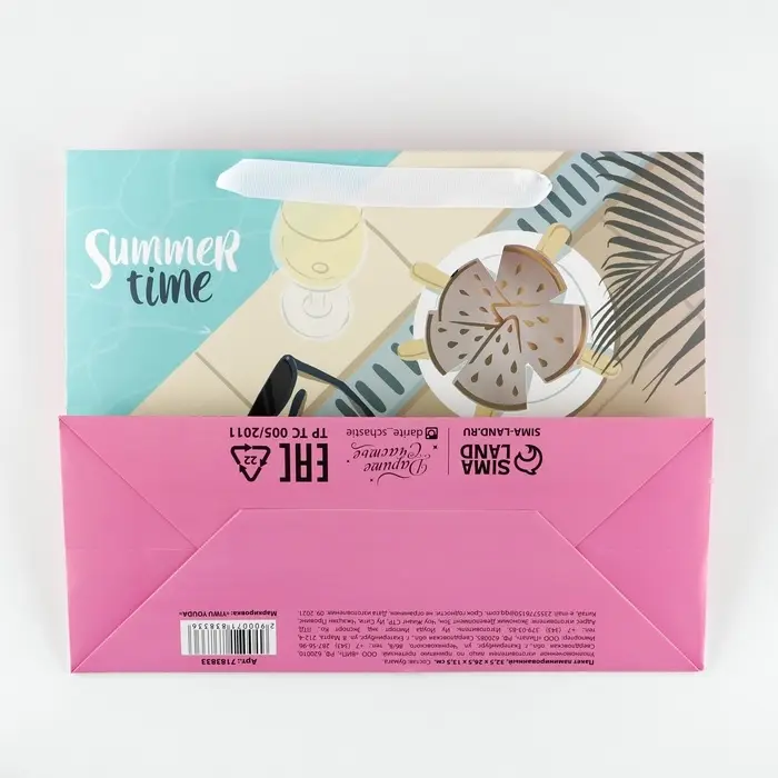 Пакет подарочный ламинированный с пластиковым окном, упаковка, «Летние истории», 32.5 х 26.5 х 13.5 см Пакет подарочный ламинированный с пластиковым окном, упаковка, «Летние истории», 32.5 х 26.5 х 13.5 см