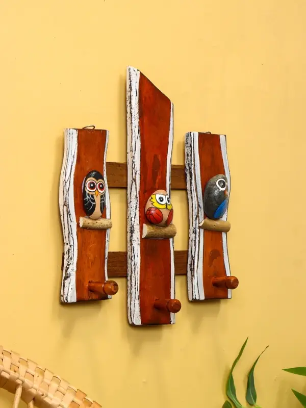 Вешалка «Совята», 23×6×33 см, дерево Албезия Вешалка «Совята», 23×6×33 см, дерево Албезия