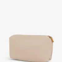 Сумка женская мессенджер TEXTURA на магните, с косметичкой, 28&times;4&times;20 см, молочная