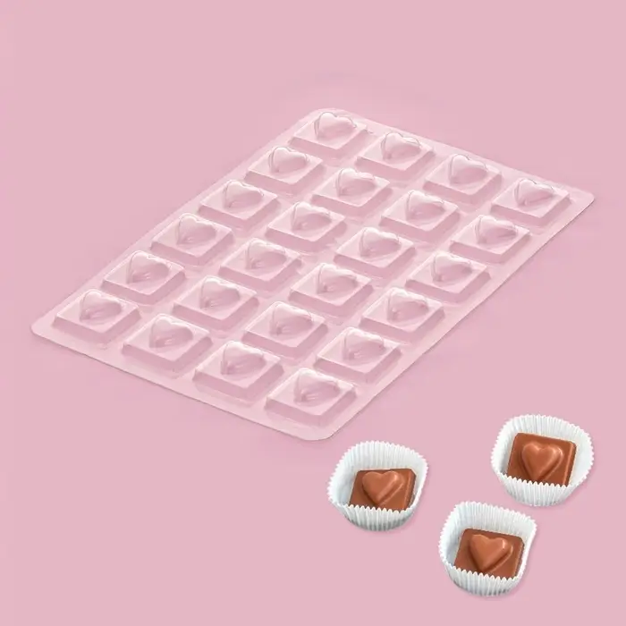 Форма для конфет и шоколада «Любовь», 27×18 см, 24 ячейки, цвет прозрачный
