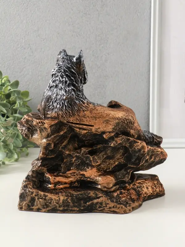 Копилка Копилка "Волк на скале" 16х28х27 см, бронза с серебром