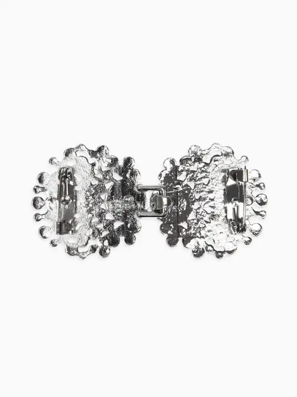 Зажим для кардигана "Ажур", веер, цвет белый в серебре