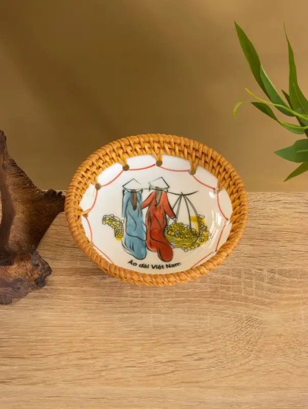 Тарелка керамическая с ротангом 13,5х13,5х3 см, МИКС