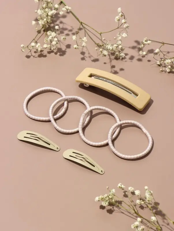 Набор для волос QF &laquo;Элери&raquo;, 4 резинки 6.5 см, заколка - автомат 8 см, 2 заколки 4.5 см, бежевый