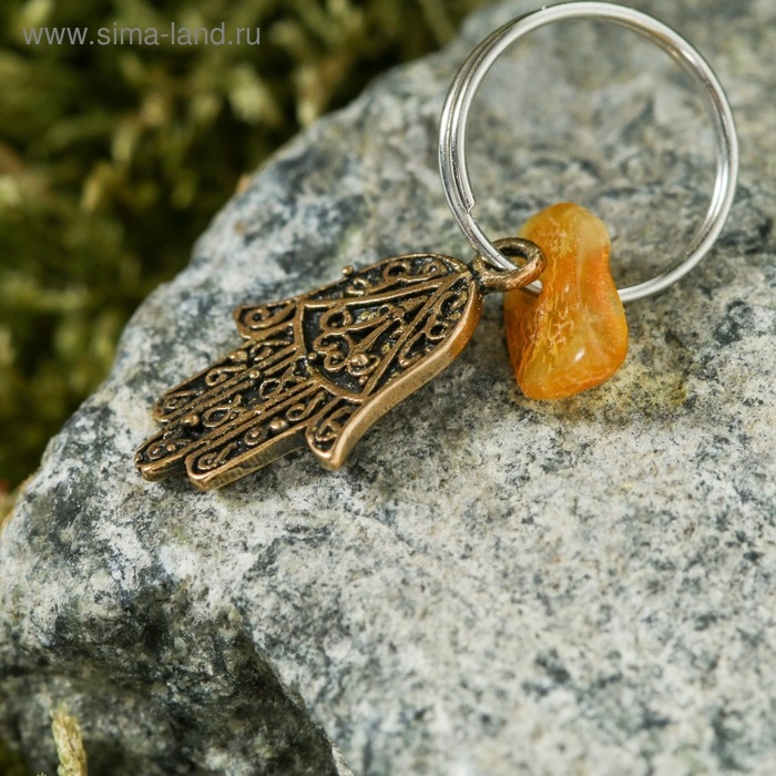 Брелок-талисман  Брелок-талисман "Хамса", натуральный янтарь