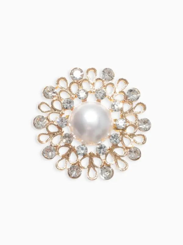 Брошь &laquo;Жемчужный цветок&raquo;, плюмерия, белая в золоте