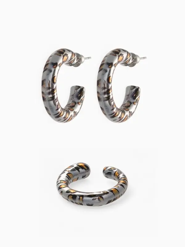 Серьги и каффы QF &laquo;Леопард&raquo;, набор, цвет серебро