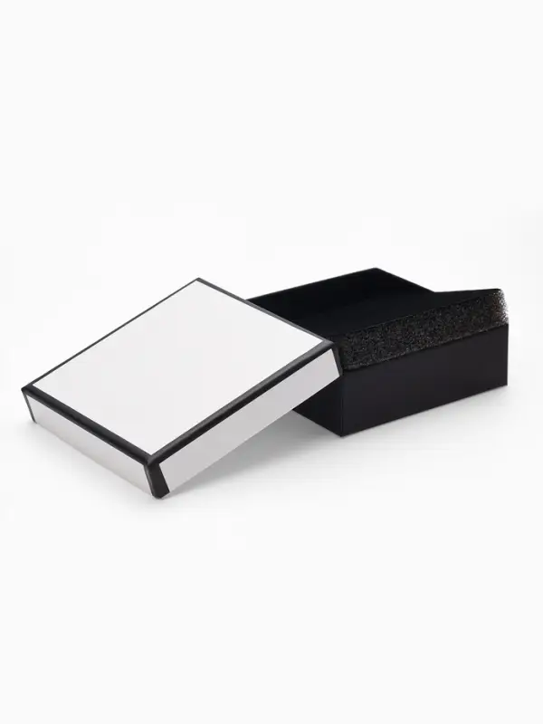 Коробочка подарочная под набор  Коробочка подарочная под набор "Стиль", 9*9 см, цвет чёрно-белый