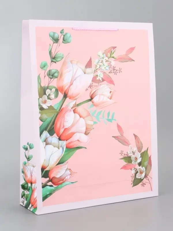 Пакет подарочный ламинированный, "Магия цветущих снов" 33 х 42,5 х 10 см