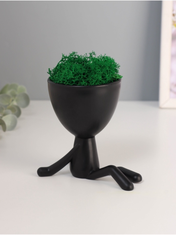 Кашпо пластиковое "Мистер Грин на чиле" 10*10,5*7,3 см черный