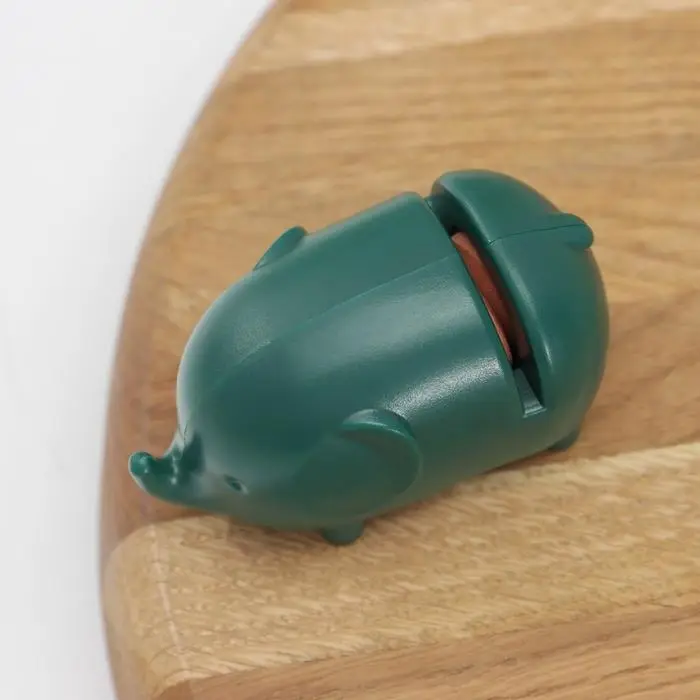 Точилка для ножей Доляна &laquo;Слоник&raquo;, 5&times;2 см, пластик, зелёная