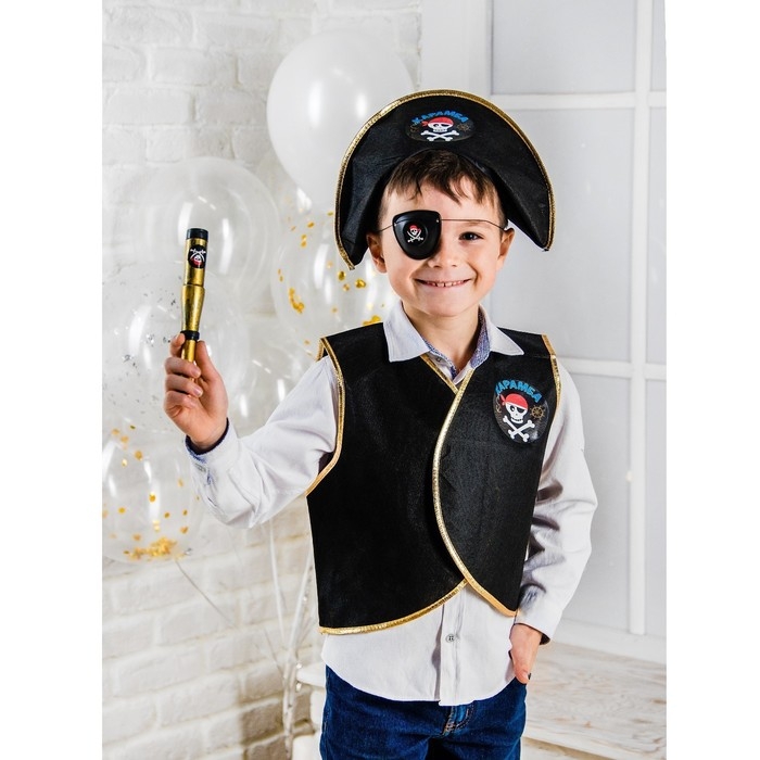 Набор пирата «Карамба», 6 предметов: шляпа, жилетка, наглазник, орден, подзорная труба, кодекс Набор пирата «Карамба», 6 предметов: шляпа, жилетка, наглазник, орден, подзорная труба, кодекс