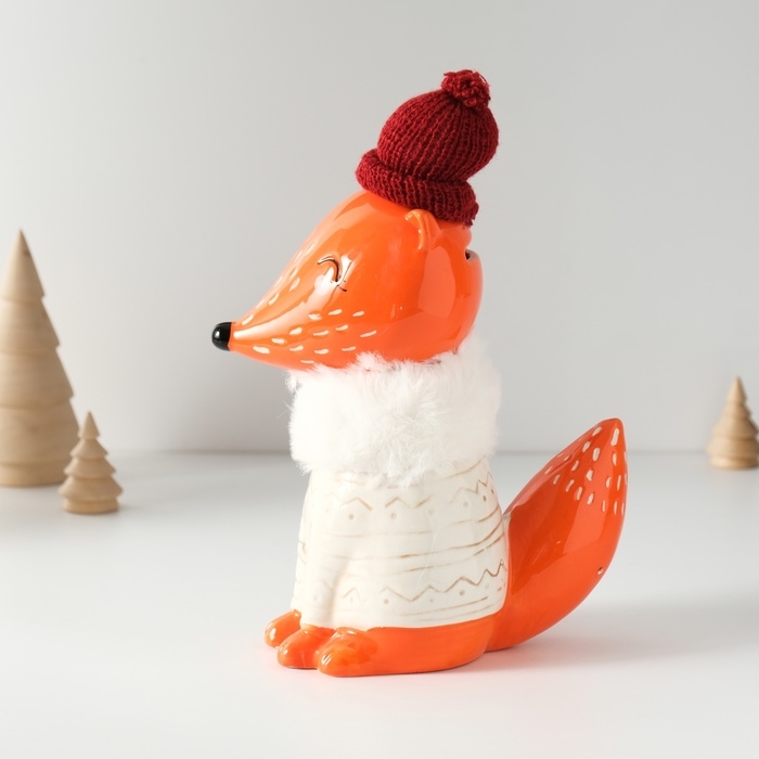 Копилка керамика  Копилка керамика "Лисёнок в сером свитере и шапке" 7,8х15,7х25 см