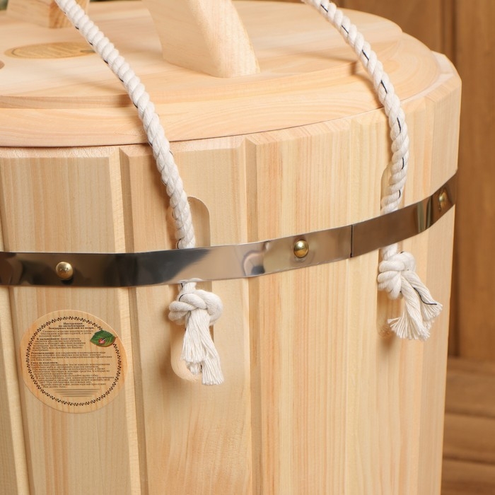 Запарник из кедра с крышкой, 15 л, нержавеющая вставка Запарник из кедра с крышкой, 15 л, нержавеющая вставка