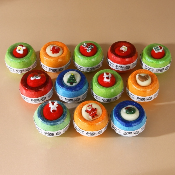 Новый Год. Бомбочка для ванны с игрушкой, 140 г, микс Новый Год. Бомбочка для ванны с игрушкой, 140 г, микс