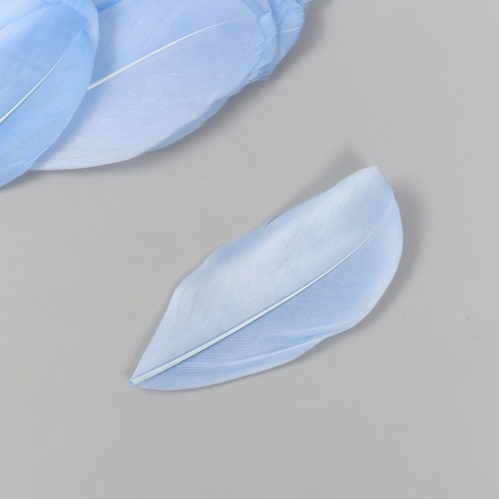 Перо декоративное гусиное "Небесное" в форме листа набор 40 шт h=5-7 см