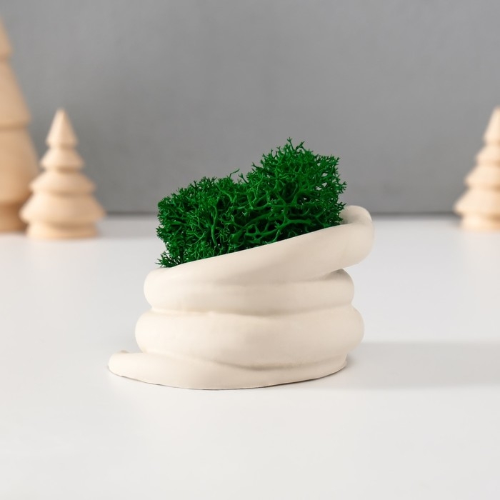 Сувенир мини  Сувенир мини "Змея" крученая со мхом белая 7х6х4 см (мох зелен стабил)