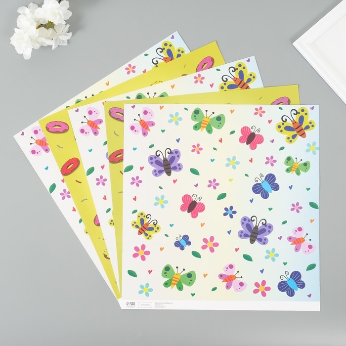 Бумага для скрапбукинга двусторонняя Бумага для скрапбукинга двусторонняя "Бабочки и пончики" плотность 180 гр набор 5 шт 30,5х32 см 10