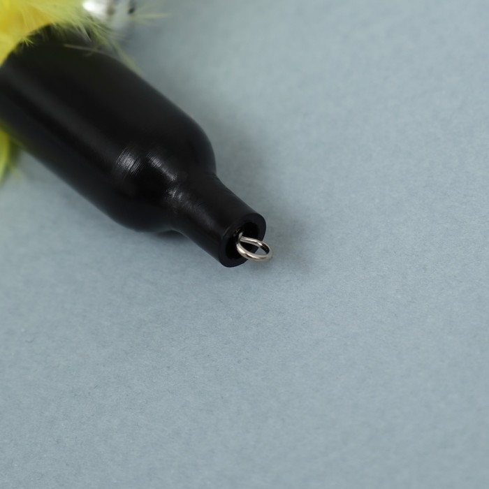 Игрушка-дразнилка для кошек  Игрушка-дразнилка для кошек "Хвост", с бубенчиком, 23 см, жёлтая