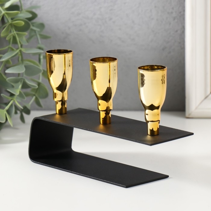 Подсвечник металл на 3 свечи Подсвечник металл на 3 свечи "Деко" чёрный с золотом 15,2х4,7х11 см