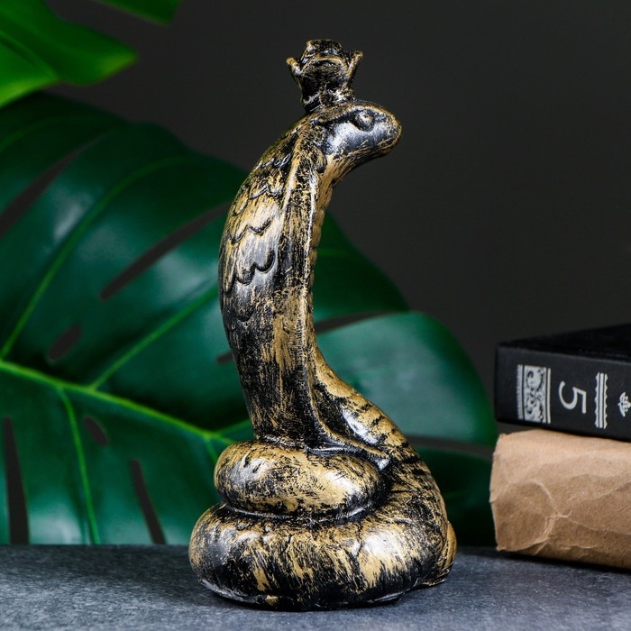 Фигура Фигура "Кобра с короной" 17х8х8см