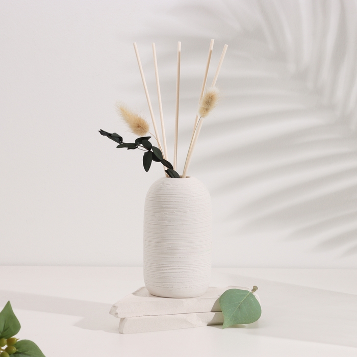 Диффузор ароматический в вазе Диффузор ароматический в вазе "Aromatherapy", 120 мл, чёрный можжевельник