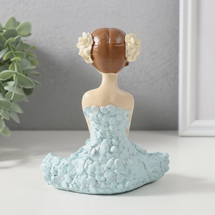 Сувенир полистоун Сувенир полистоун "Девушка в платье из цветов" 13х8х14 см