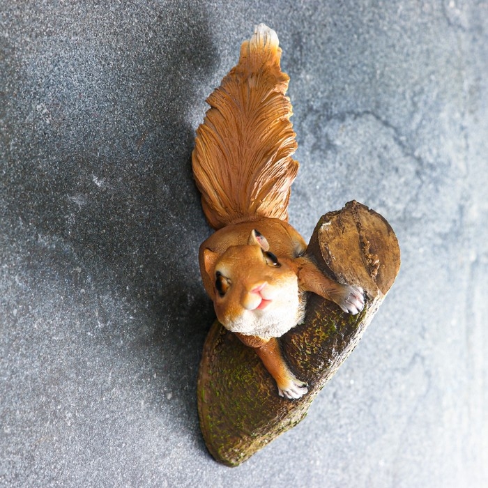 Подвесной декор  Подвесной декор "Белка на ветке" 27х19х12см