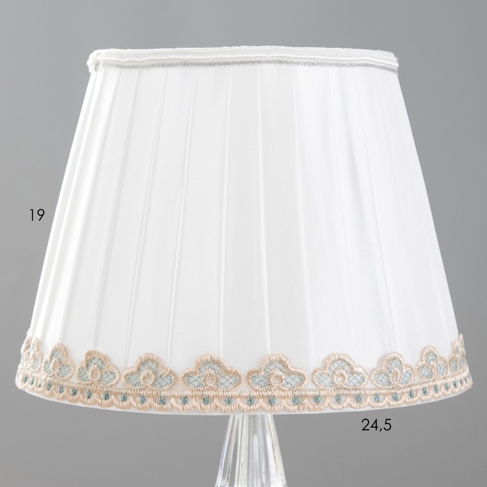 Настольная лампа Настольная лампа "Мира" Е27 40Вт белый 25х25х41 см RISALUX