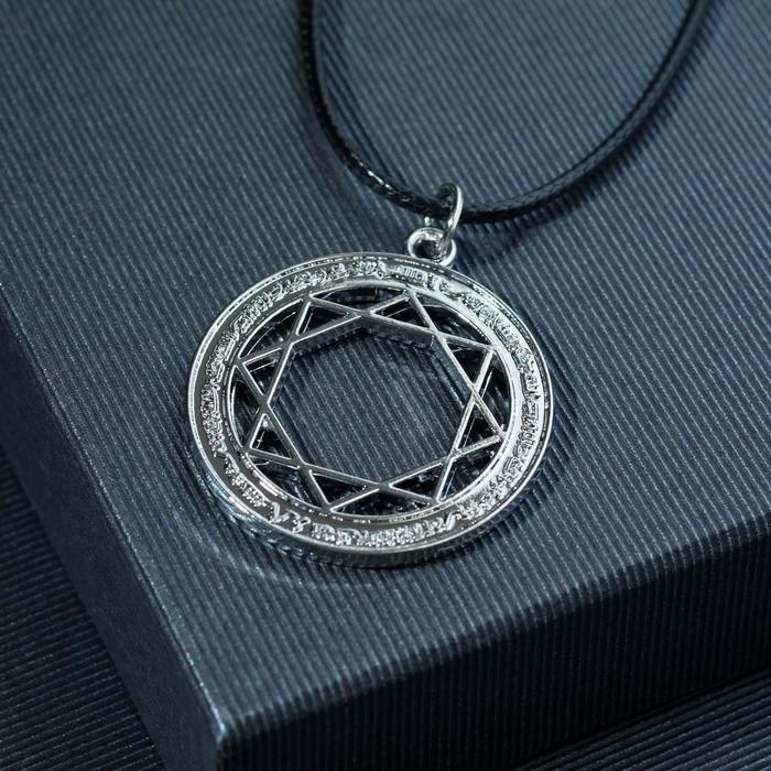 Кулон унисекс «Амулет» в круге, цвет чернёное серебро на чёрном шнурке, 48 см Кулон унисекс «Амулет» в круге, цвет чернёное серебро на чёрном шнурке, 48 см