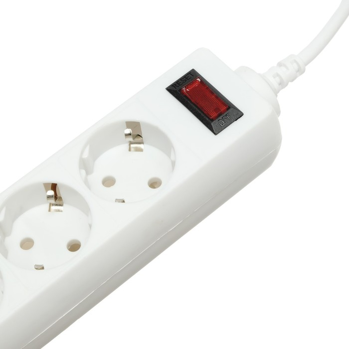 Сетевой фильтр Luazon Lighting, 4 розетки, 3 м, 2200 Вт, 3 х 0.75 мм2, 10 А, 220 В, белый Сетевой фильтр Luazon Lighting, 4 розетки, 3 м, 2200 Вт, 3 х 0.75 мм2, 10 А, 220 В, белый