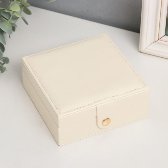 Шкатулка кожзам для украшений  Шкатулка кожзам для украшений "Идилия. Квадратная" белый 5х12х12 см