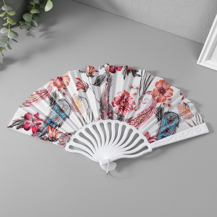 Веер пластик, текстиль  Веер пластик, текстиль "Перья и цветы" МИКС 23 см