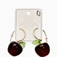 Серьги-кольца "Черешня с листочком", цвет бордовый в золоте Серьги-кольца "Черешня с листочком", цвет бордовый в золоте