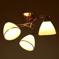 Люстра потолочная BayerLux &laquo;Андер&raquo;, 3хЕ27, 40 Вт, золото, 44&times;44&times;24 см