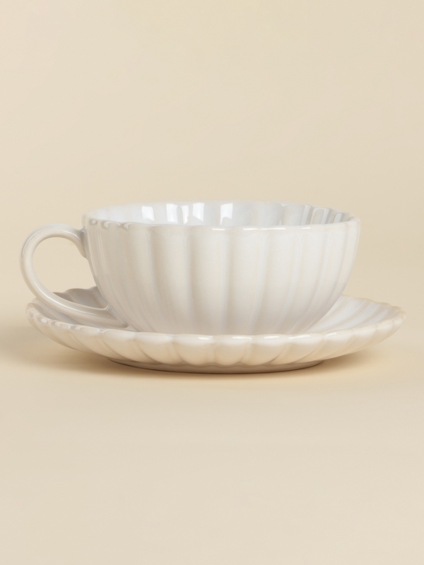 Чайная пара SL Home "Нимфея" 270 мл, чашка 11,4х6 см, блюдце 15,5х2 см, цвет теплый белый