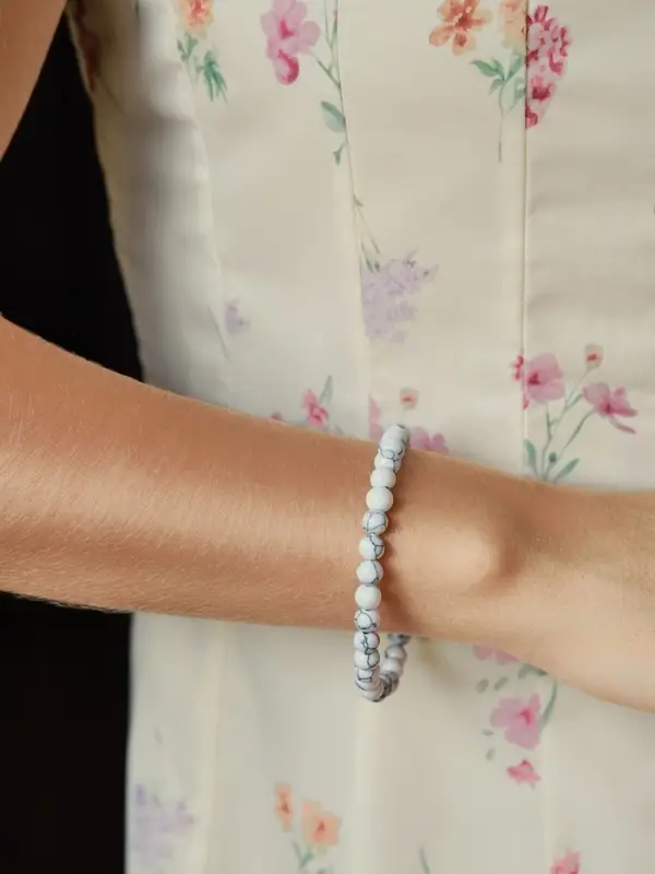 Браслет из бусин &laquo;Кахолонг&raquo;, d=5.5 см, шар №6, белый