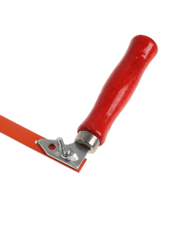 Лобзик ручной ТУНДРА, деревянная рукоятка, пилки 130 мм, высота 200 мм Лобзик ручной ТУНДРА, деревянная рукоятка, пилки 130 мм, высота 200 мм