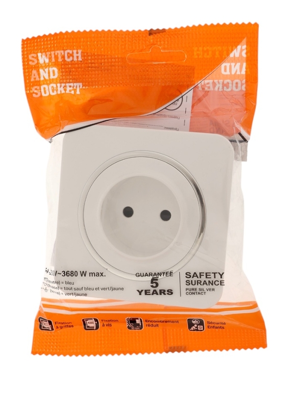 Розетка одноместная, серия  Розетка одноместная, серия "Circular", 10 А, скрытая, без з/к, белая, серебристая рамка