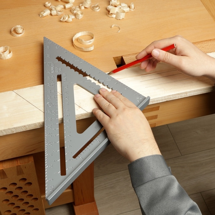 Универсальный кровельный угольник ТУНДРА, алюминий, 300 мм Универсальный кровельный угольник ТУНДРА, алюминий, 300 мм