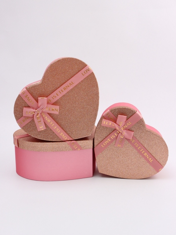 Набор коробок 3 в 1 сердца 31 х 27 х 13,3; 28 х 25 х 11,7; 26 х 23 х 10,3 см