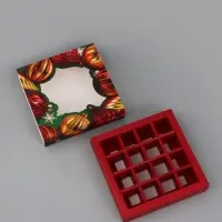 Коробка подарочная для 16 конфет &laquo;Новогодние шарики&raquo; 17.7&times;17.7&times;3.8 см