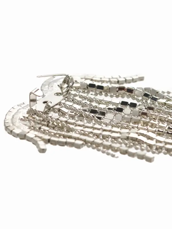 Брошь  Брошь "Сердце" водопад сраз, цвет белый в серебре