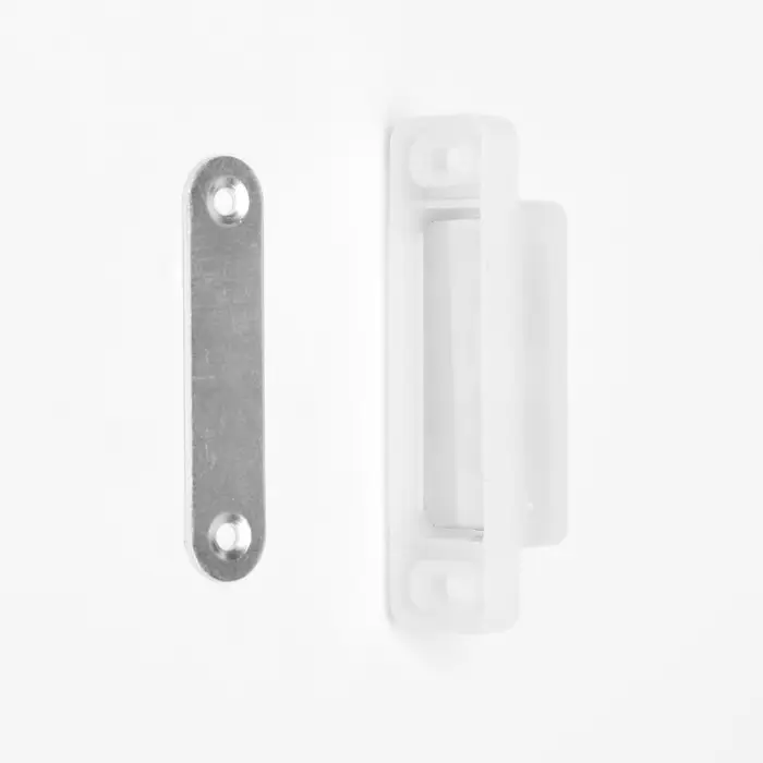 Магнит мебельный M003W, 72×13, большой, белый Магнит мебельный M003W, 72×13, большой, белый