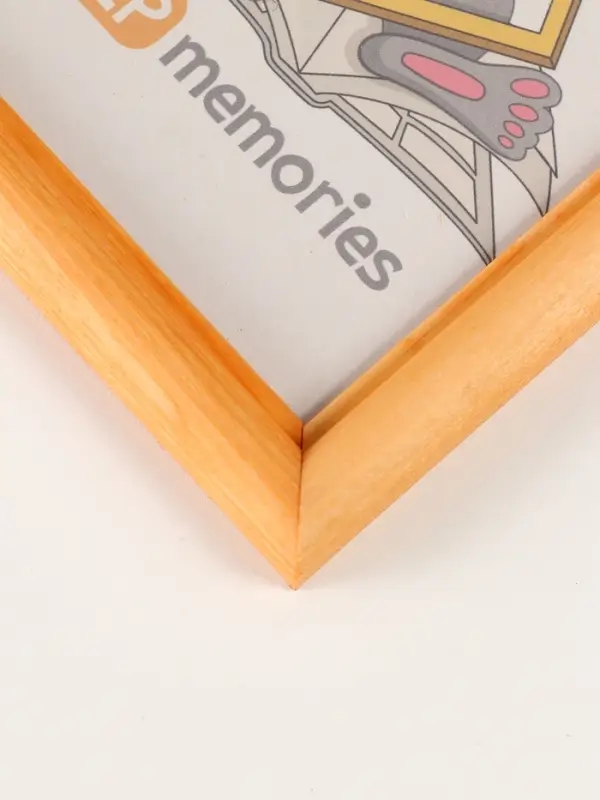 Фоторамка дерево 10х15 см, сосна №1 (пластиковый экран) Фоторамка дерево 10х15 см, сосна №1 (пластиковый экран)