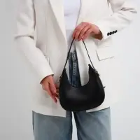 Сумка женская багет на молнии, 20.5&times;7&times;10.5 см, чёрная