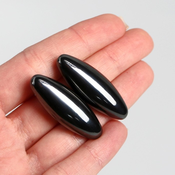 Магнит-гремучка, размер магнита 3,3 см, набор 2 шт. Магнит-гремучка, размер магнита 3,3 см, набор 2 шт.