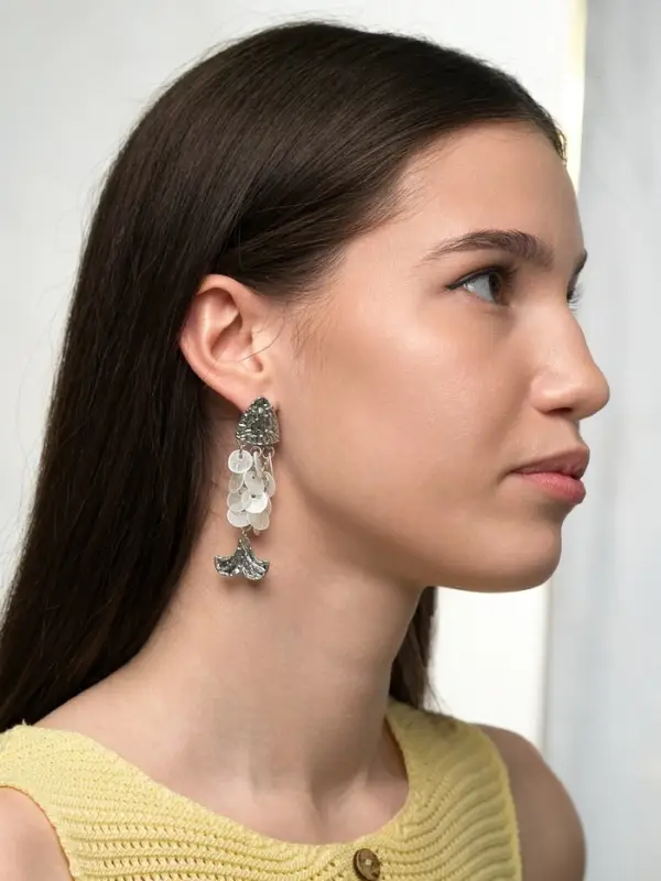 Серьги &laquo;Морской мир&raquo;, чешуя рыбки, белые в серебре